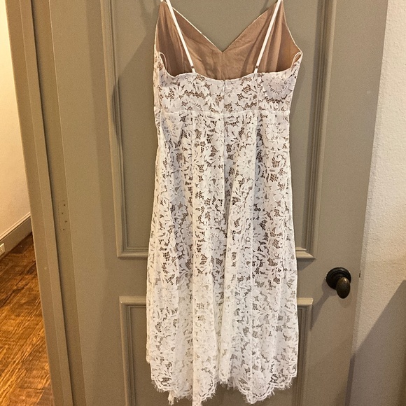 LULUS White Lace Maxi Long Dress with Nude Lining V-Neck Size Medium - Picture 4 of 10